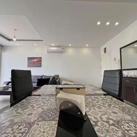 Albert's Center 202b * Larnaca